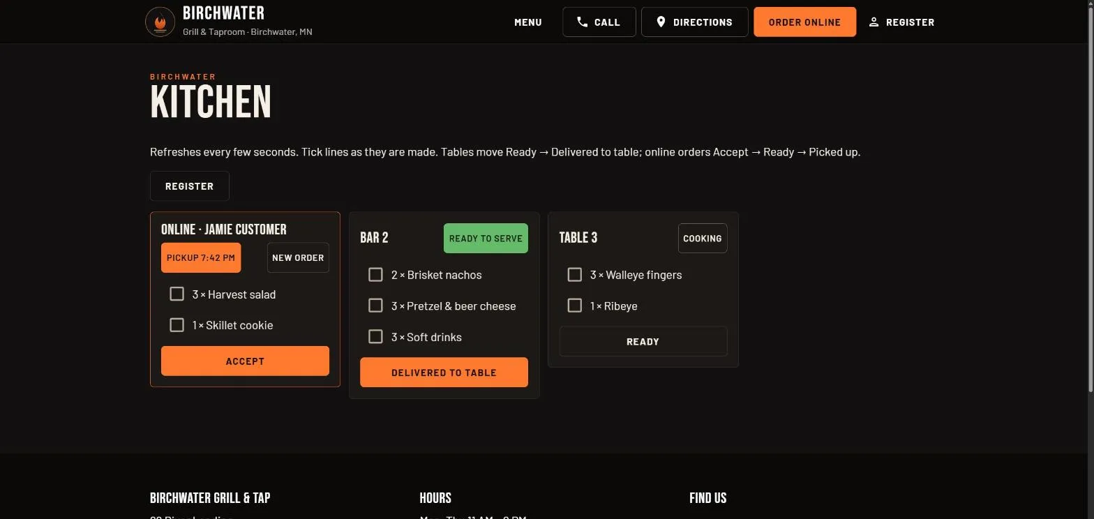 The kitchen screen with an online pickup order to accept, a bar ticket ready to serve and a table ticket cooking